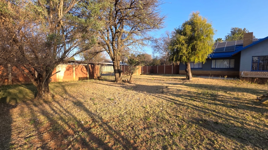 4 Bedroom Property for Sale in Songloed North West